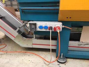 gebrauchte Spritzgießmaschine Boy
