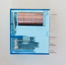 Relay PT52AL Typ 40.525 8A 250V